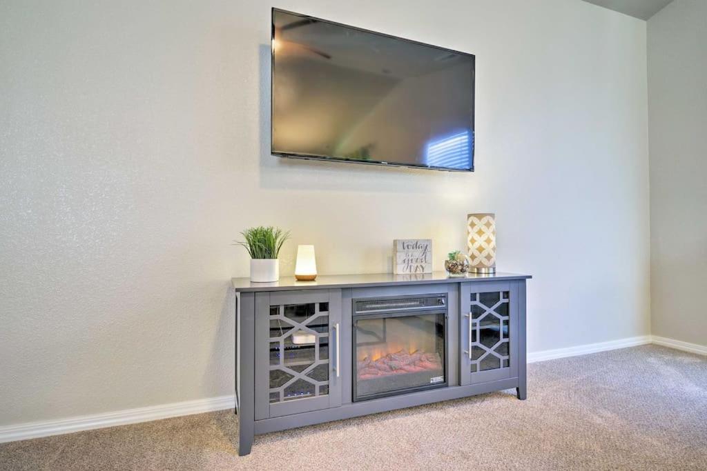Family Friendly Playroom Garage Caldwell Εξωτερικό φωτογραφία