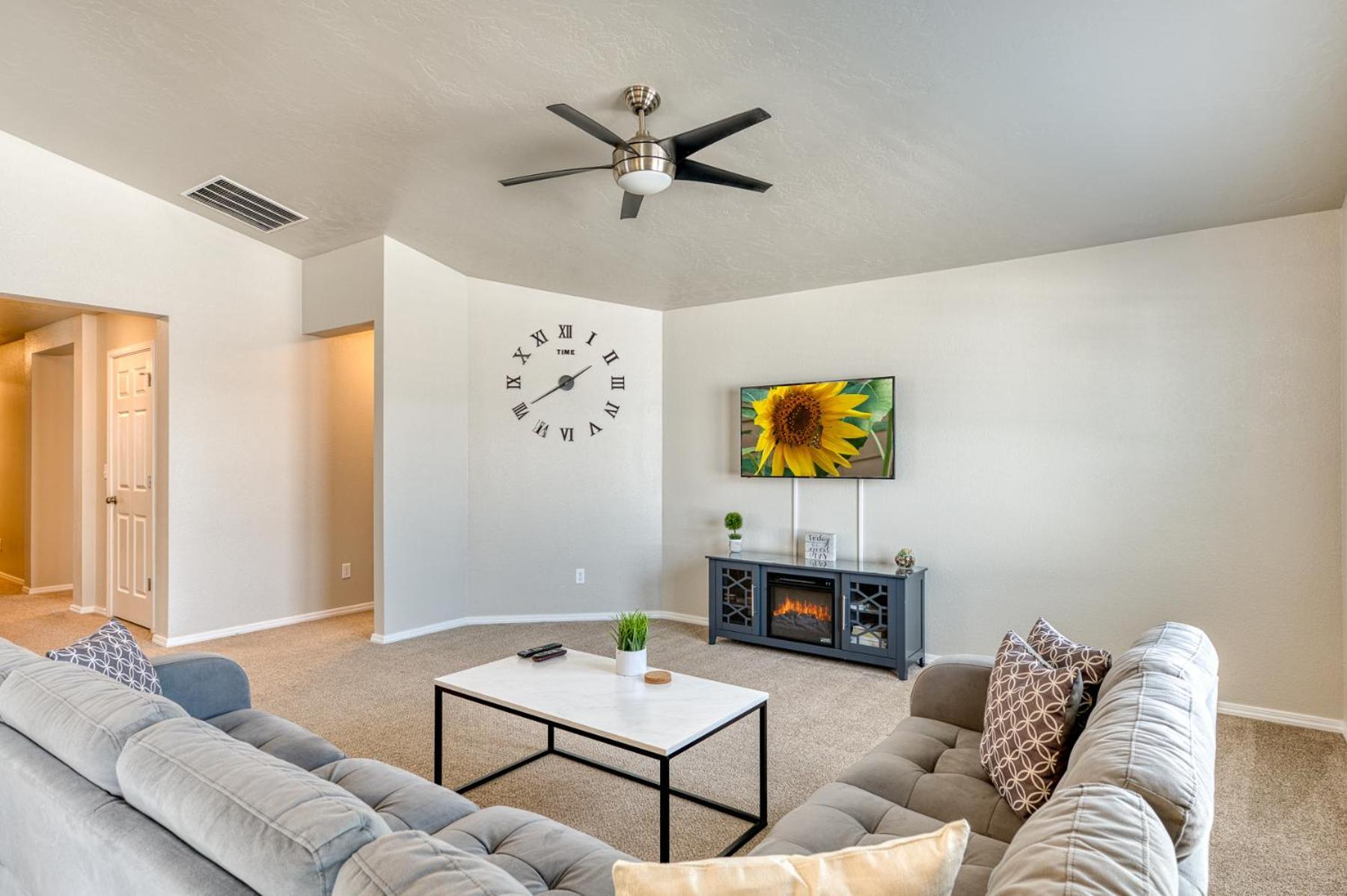 Family Friendly Playroom Garage Caldwell Εξωτερικό φωτογραφία